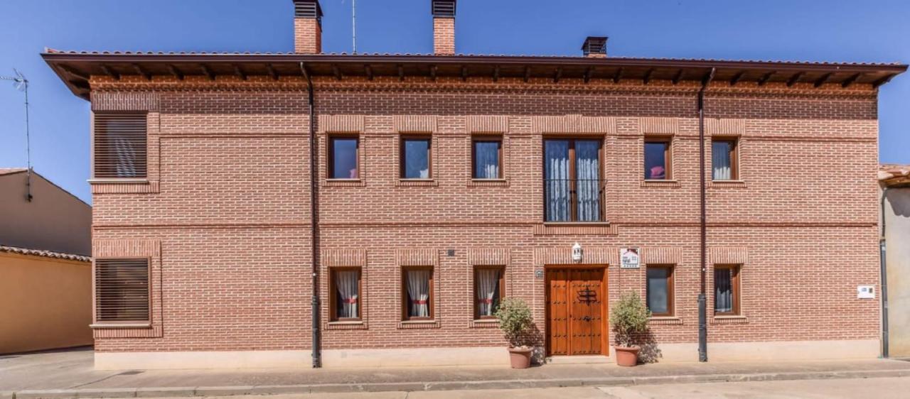 Casa Del Trotamundos Guest House Villamayor de Campos Exterior foto